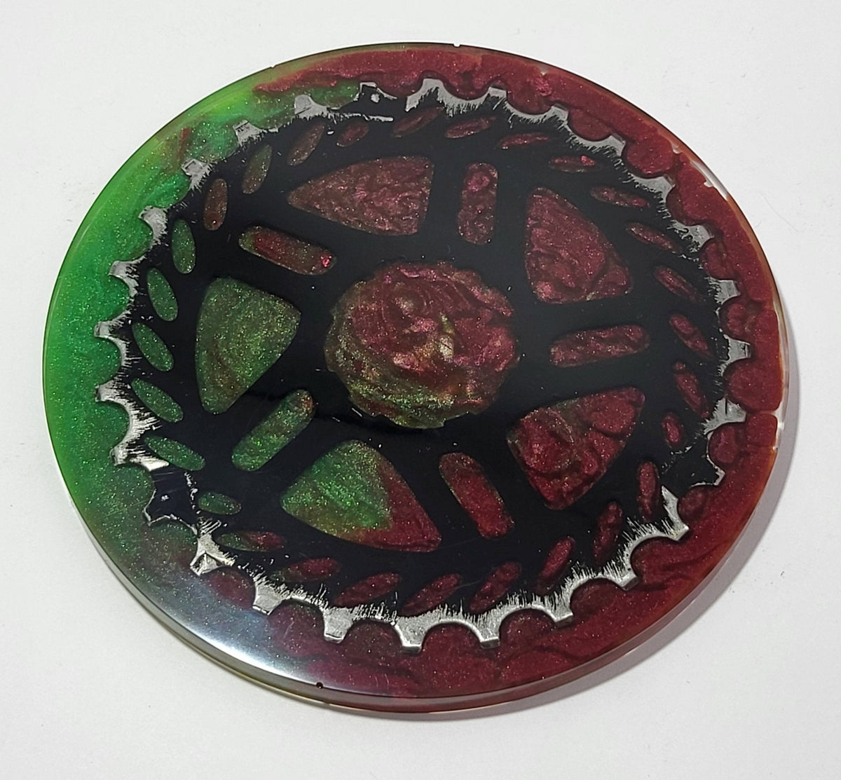 Unique Large Round Coaster/Plaque Recycled Cassette Chainring Green Red Cycle Gift - The Odd Little Shop